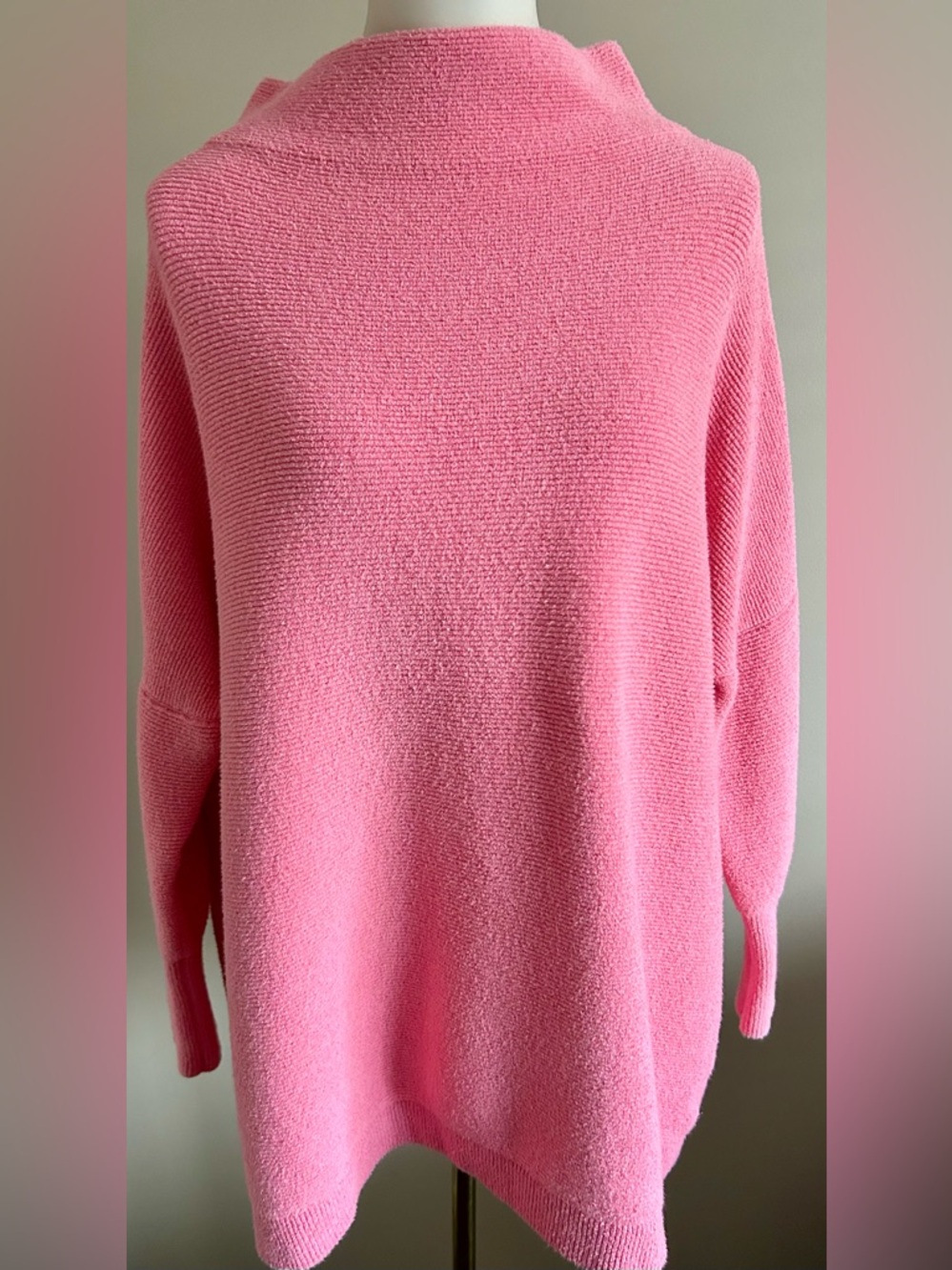 Free People Ottoman Tunic in Electric Pink - Picture 4 of 12